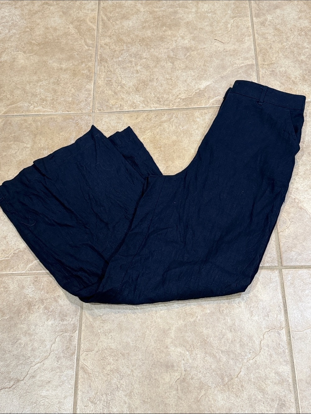 Max Studio linen pants. Size medium